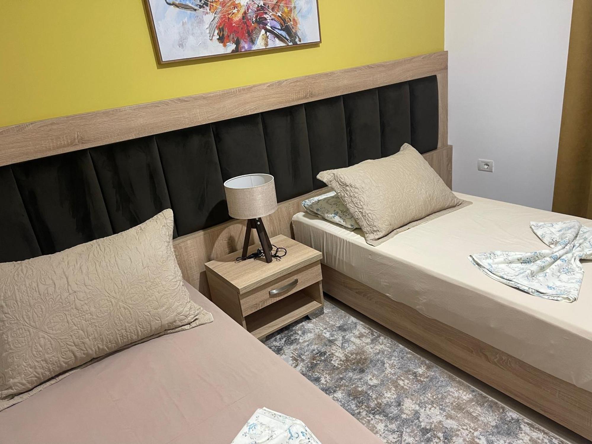 Ora Apartament Pogradec Exterior foto