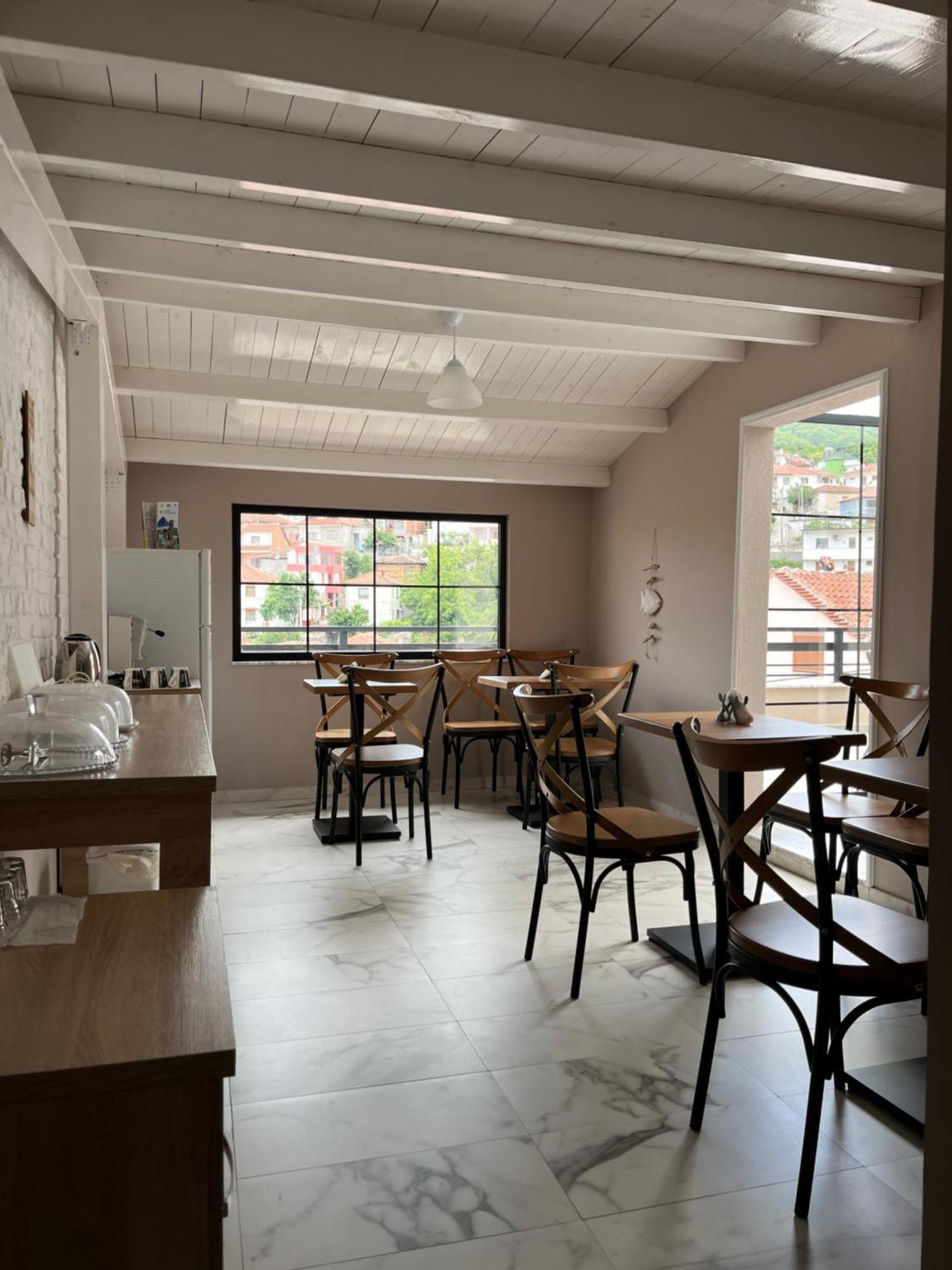 Ora Apartament Pogradec Exterior foto